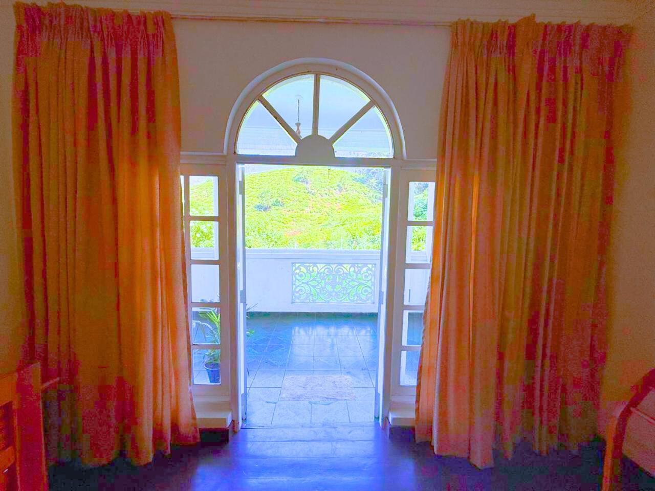 Notre Dame D'Arcadia Hotel Nuwara Eliya Bagian luar foto